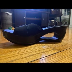 Calvin Klein black wedge sandles